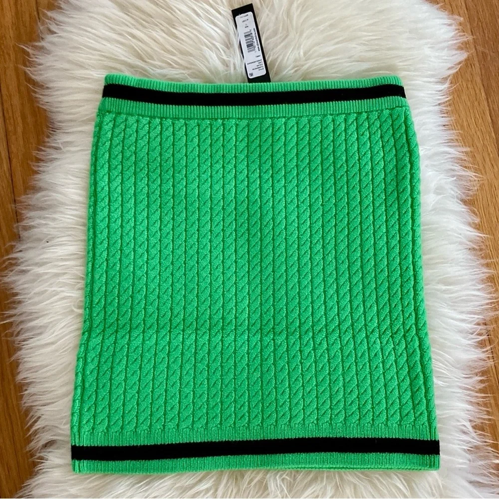 Alice + Olivia Ingrid Wool-Blend Cable Knit Skirt - Picture 12 of 15